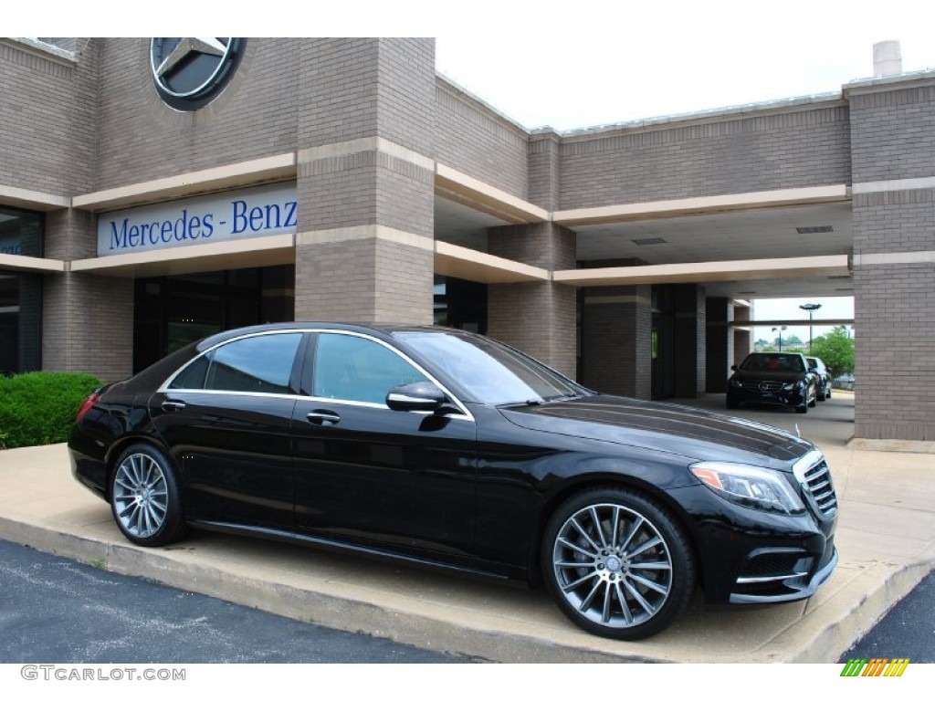 2015 S 550 4Matic Sedan - Black / Black photo #1