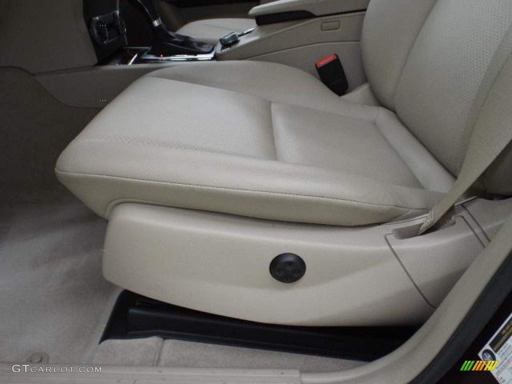 2011 GLK 350 4Matic - Barolo Red Metallic / Almond/Black photo #29