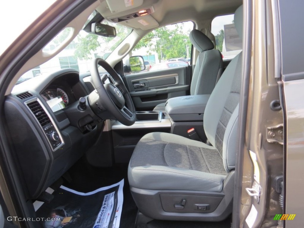 2014 3500 Big Horn Crew Cab 4x4 Dually - Prairie Pearl / Black/Diesel Gray photo #7