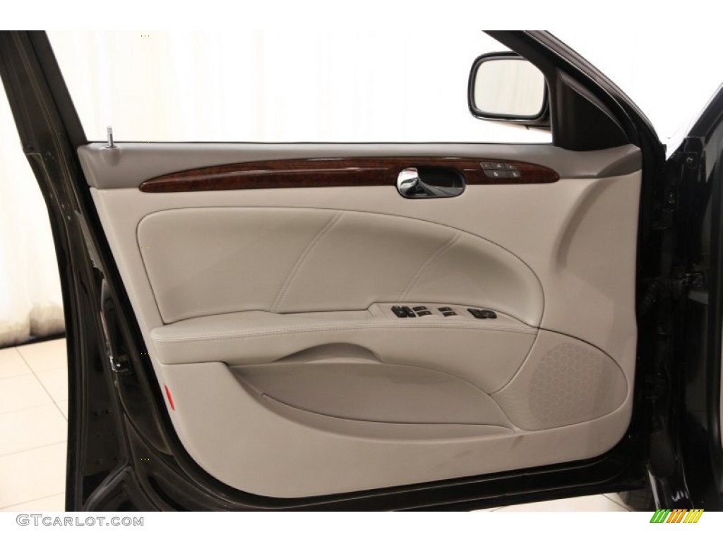 2011 Buick Lucerne CXL Titanium Door Panel Photo #94294661