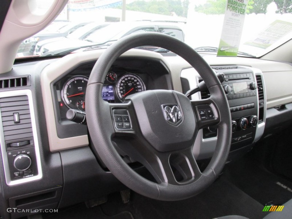 2012 Ram 1500 SLT Quad Cab 4x4 - Deep Molten Red Pearl / Dark Slate Gray/Medium Graystone photo #14