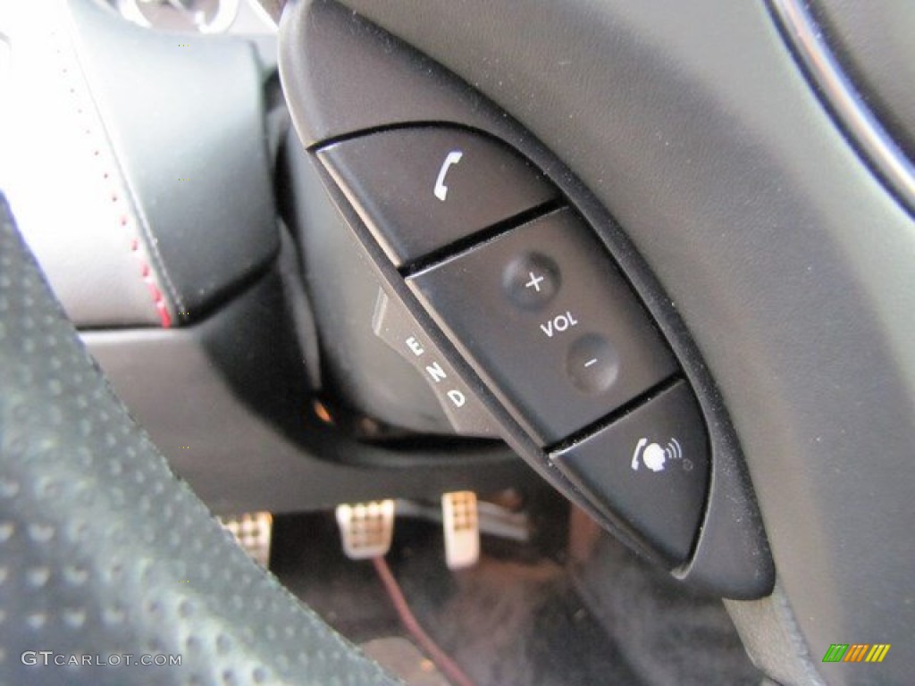 2007 Aston Martin V8 Vantage Coupe Controls Photo #94306850