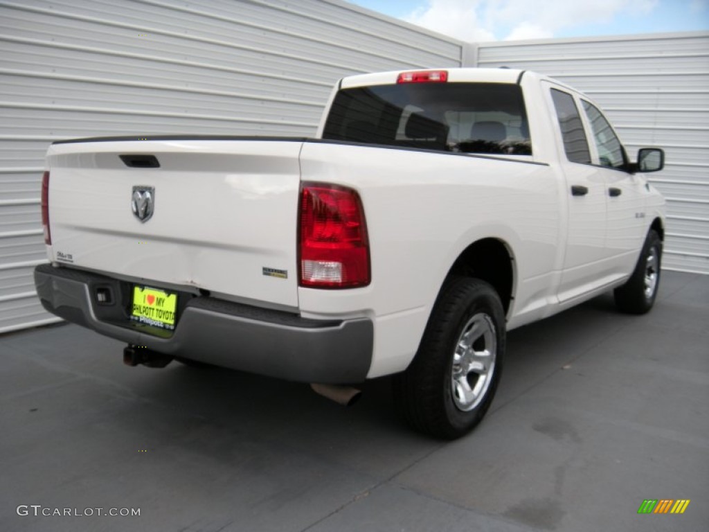 2009 Ram 1500 ST Quad Cab - Stone White / Dark Slate/Medium Graystone photo #4