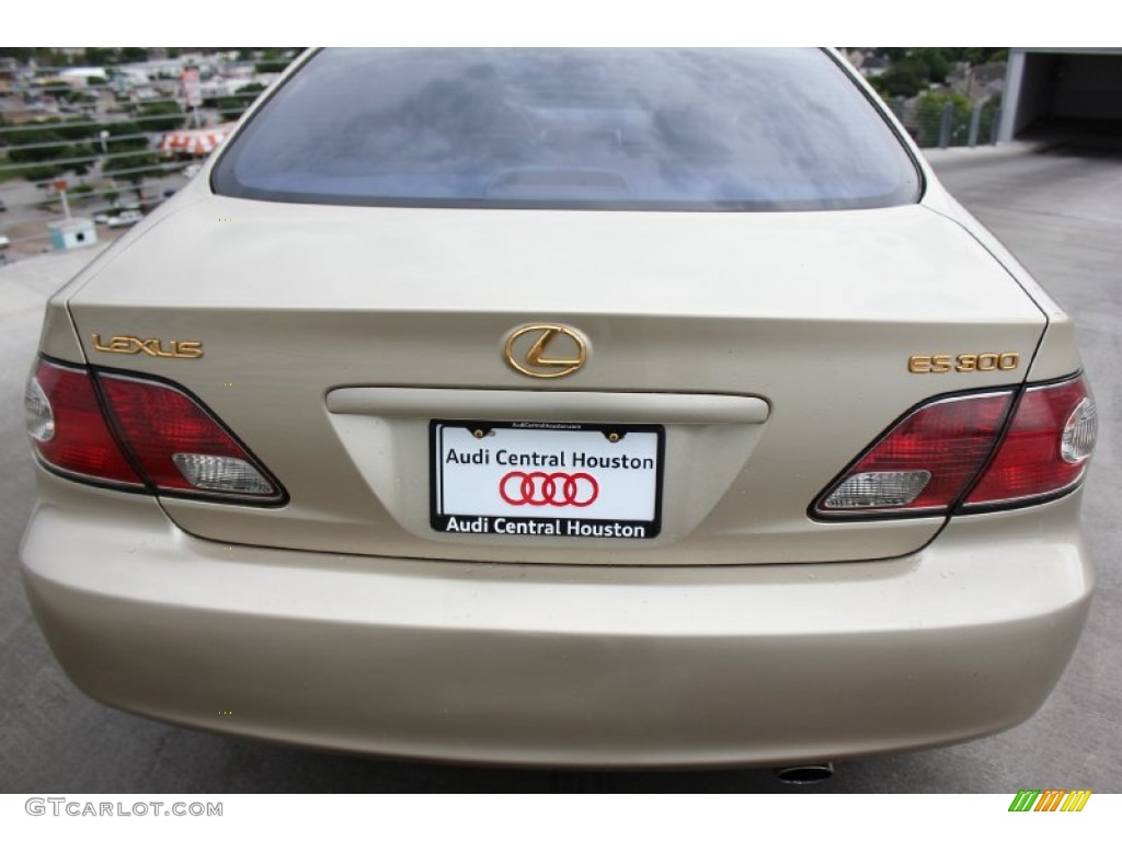2003 ES 300 - Mystic Gold Metallic / Beige Leather photo #8
