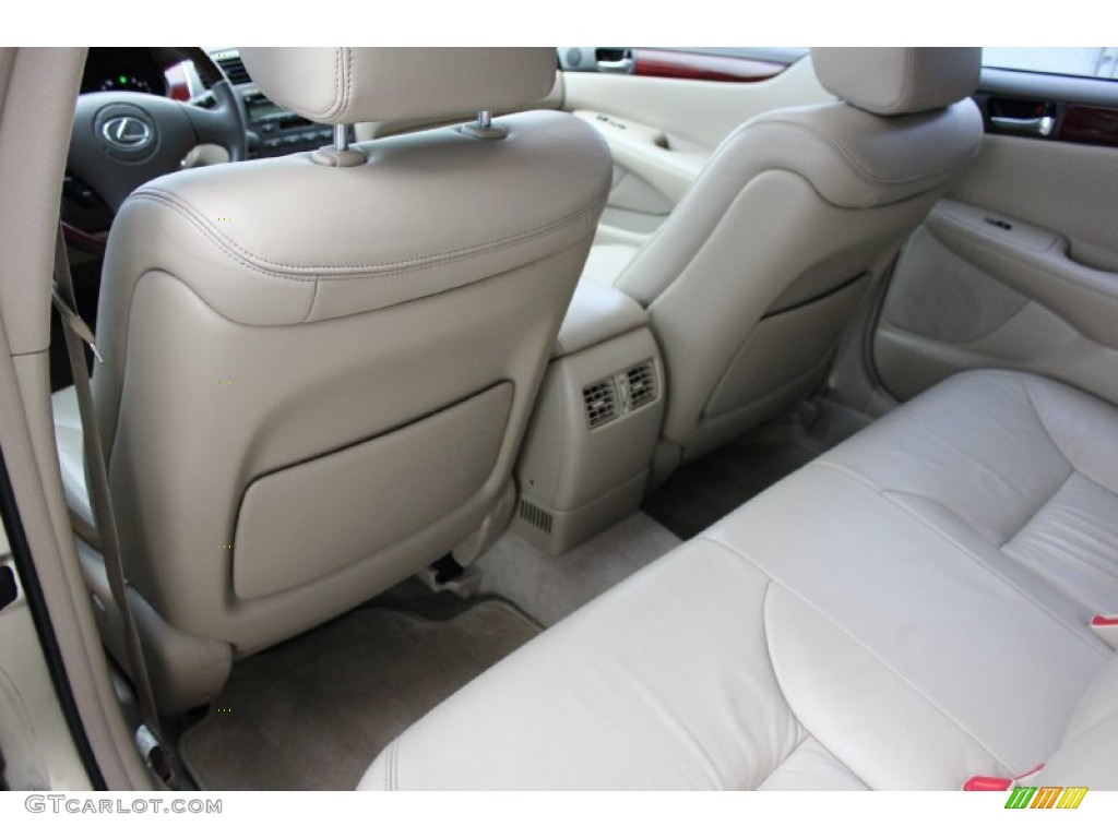 2003 ES 300 - Mystic Gold Metallic / Beige Leather photo #28