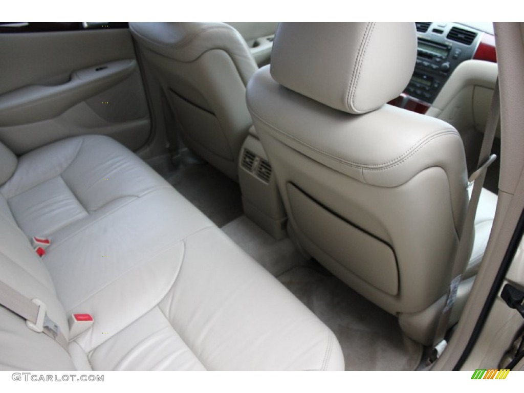 2003 ES 300 - Mystic Gold Metallic / Beige Leather photo #35