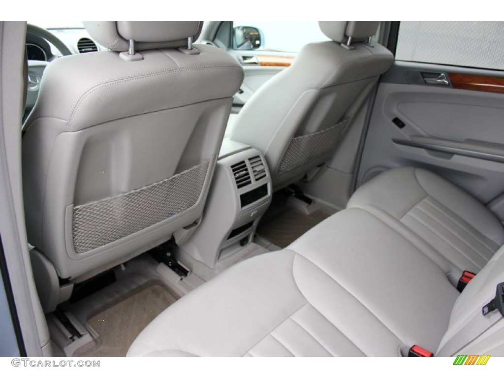 2007 Mercedes-Benz ML 350 4Matic Rear Seat Photo #94310141