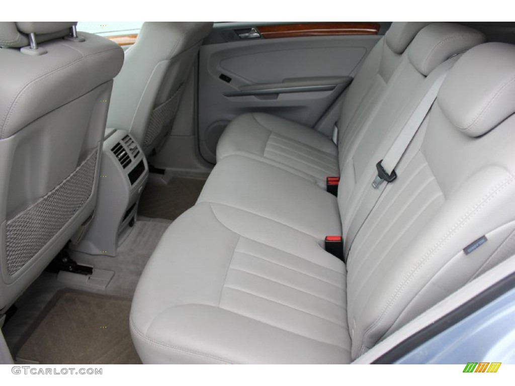 2007 Mercedes-Benz ML 350 4Matic Rear Seat Photo #94310159