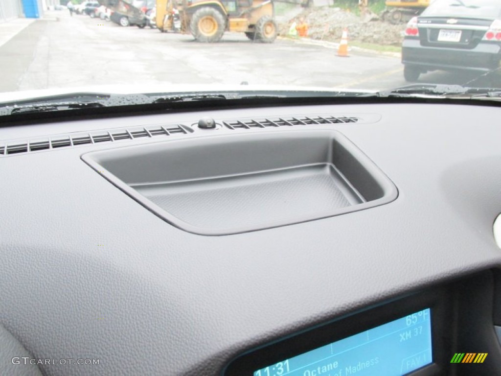 2014 Cruze LS - Summit White / Jet Black/Medium Titanium photo #18