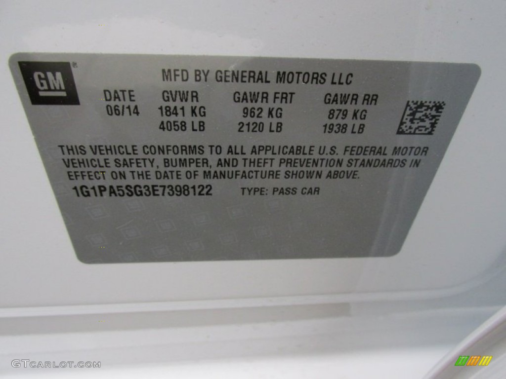 2014 Cruze LS - Summit White / Jet Black/Medium Titanium photo #19