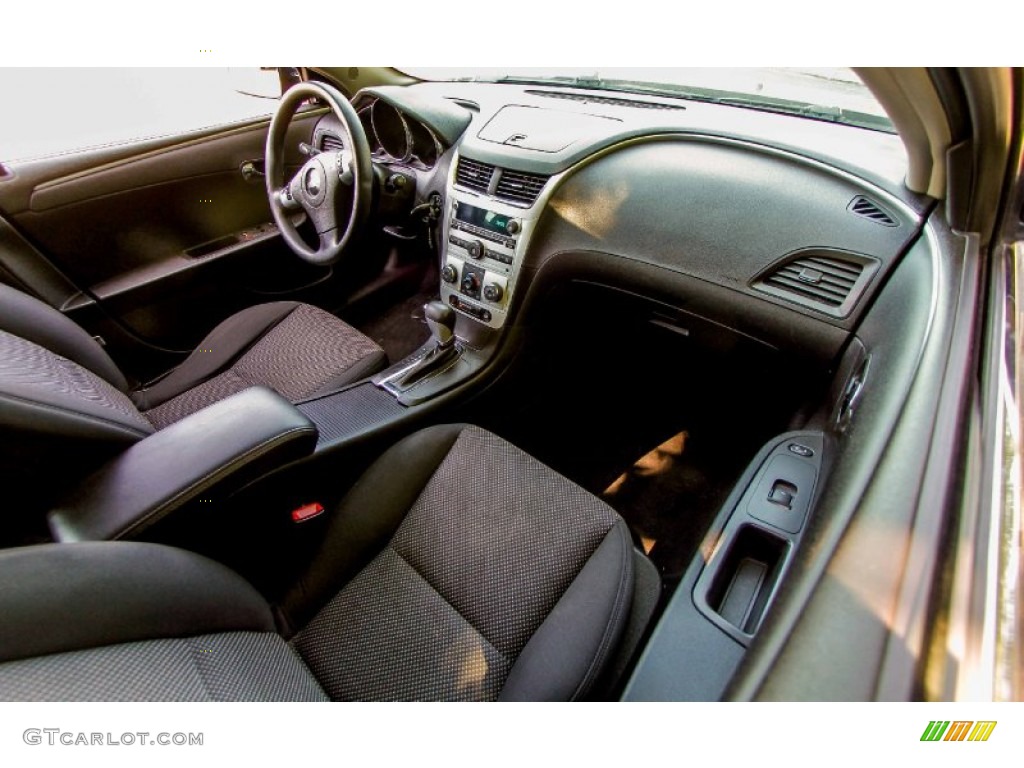 2008 Chevrolet Malibu LT Sedan Front Seat Photos