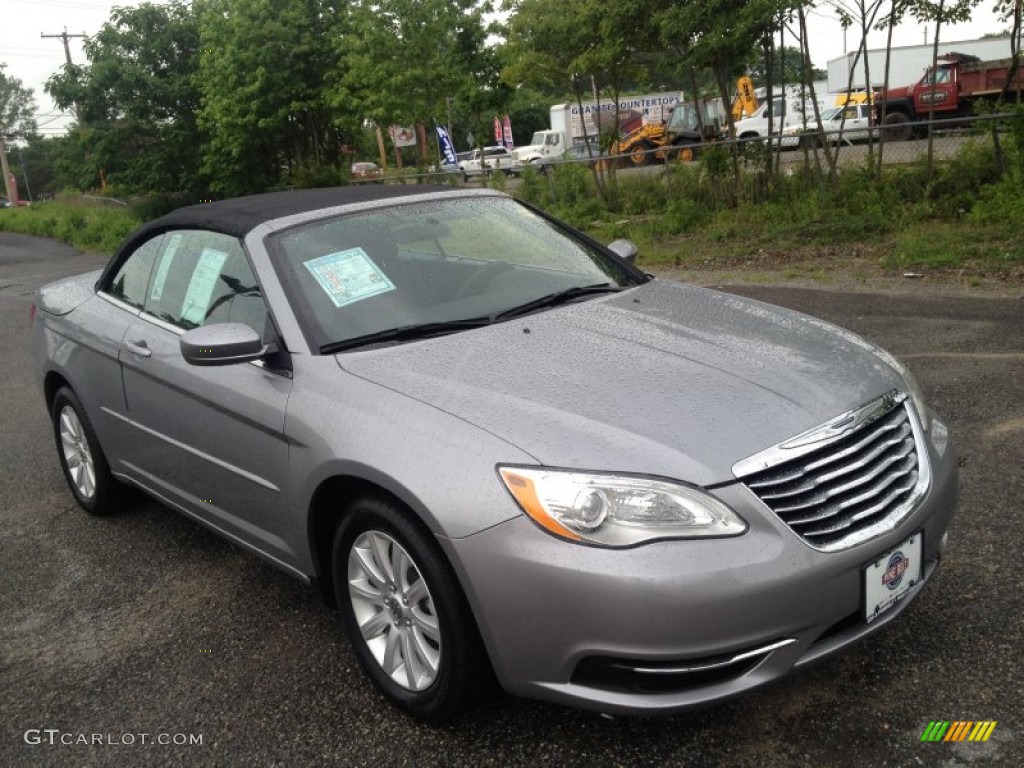 Billet Silver Metallic 2014 Chrysler 200 Touring Convertible Exterior Photo #94312706