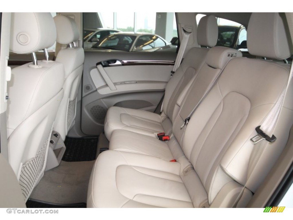 2014 Audi Q7 3.0 TFSI quattro Rear Seat Photo #94313577