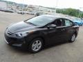 Black - Elantra SE Sedan Photo No. 5