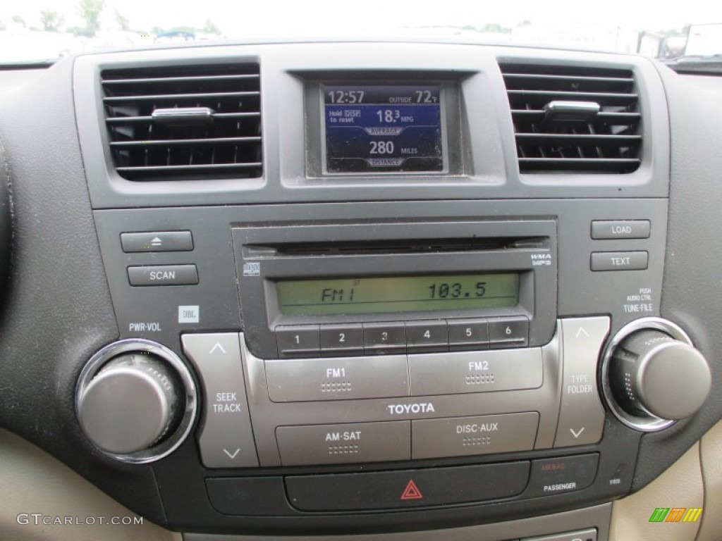 2008 Toyota Highlander Sport 4WD Controls Photo #94316282