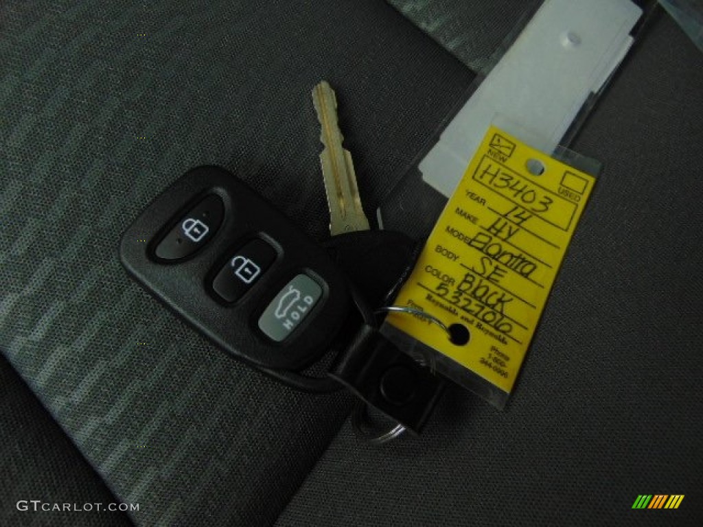 2014 Elantra SE Sedan - Black / Gray photo #14