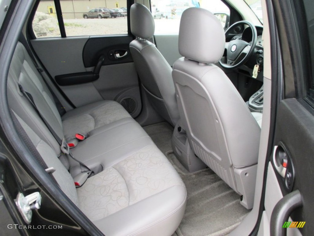 2004 Saturn VUE V6 Rear Seat Photos