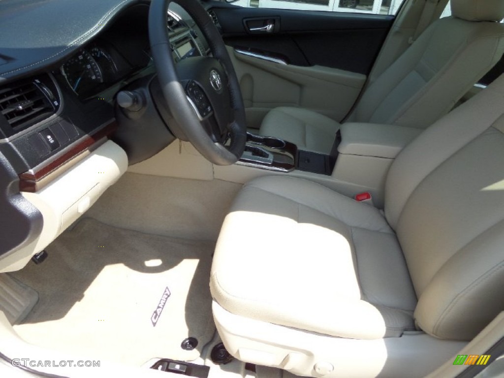 2014 Camry XLE - Champagne Mica / Ivory photo #10