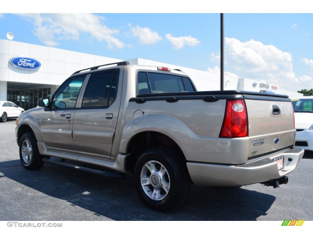 2004 Explorer Sport Trac XLT 4x4 - Pueblo Gold Metallic / Medium Pebble/Dark Pebble photo #30