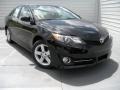 Attitude Black Metallic - Camry SE Photo No. 2