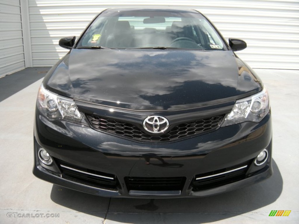 2014 Camry SE - Attitude Black Metallic / Black photo #8