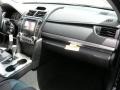 Attitude Black Metallic - Camry SE Photo No. 17