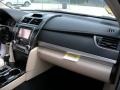 2014 Super White Toyota Camry LE  photo #18