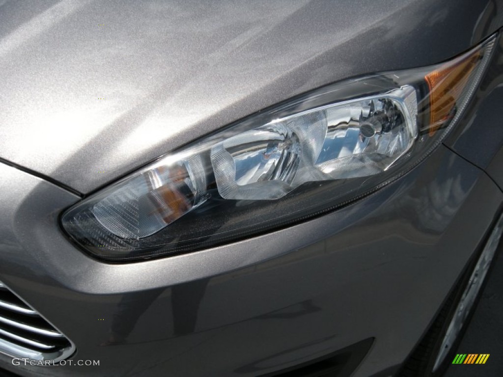 2014 Fiesta SE Hatchback - Storm Gray / Medium Light Stone photo #9