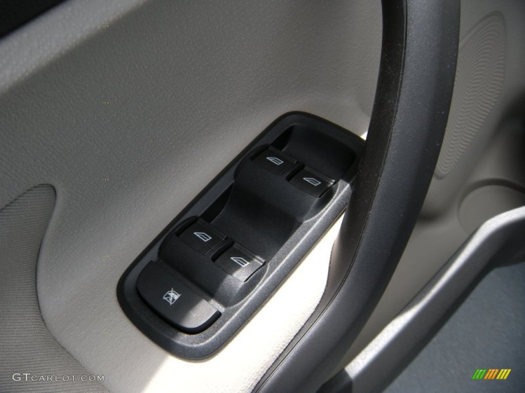 2014 Fiesta SE Hatchback - Storm Gray / Medium Light Stone photo #22