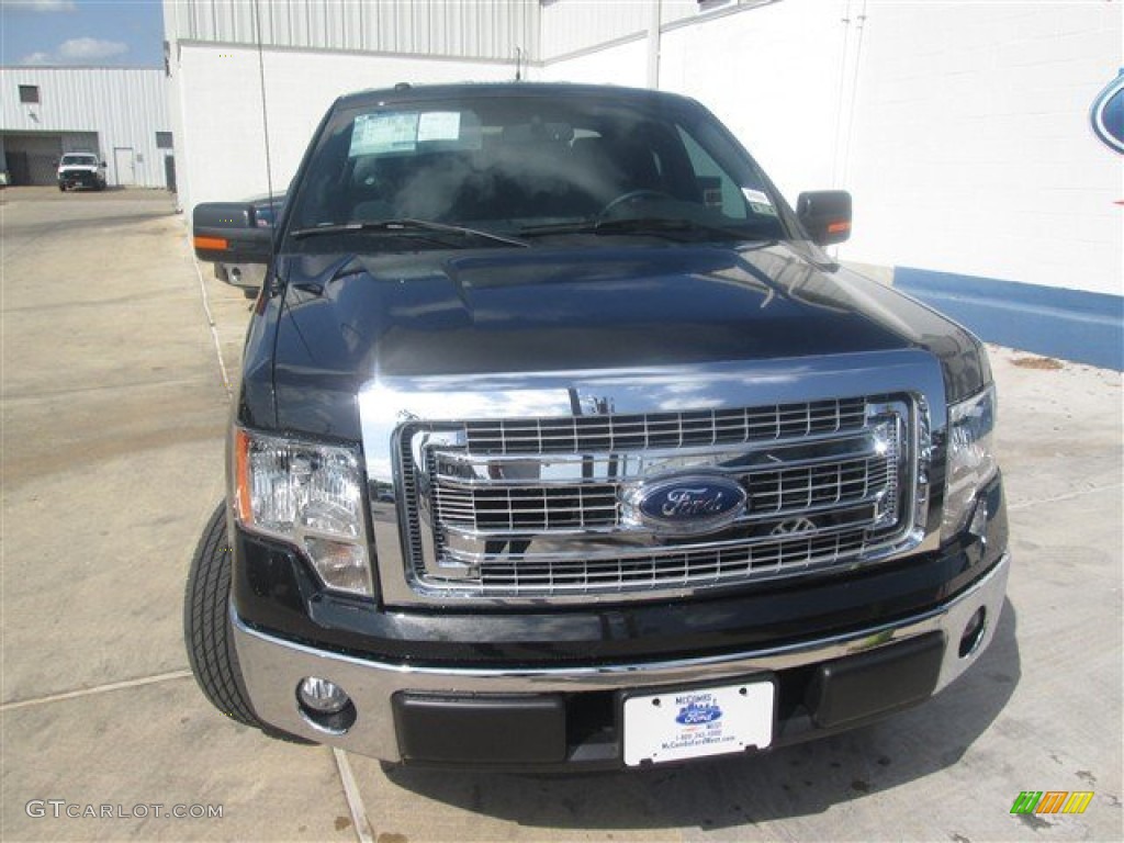 2014 F150 XLT SuperCab - Tuxedo Black / Steel Grey photo #1