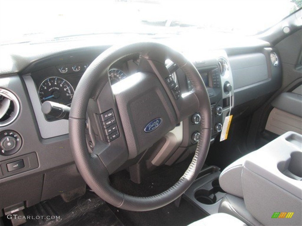 2014 F150 XLT SuperCab - Tuxedo Black / Steel Grey photo #13