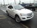 Arctic White - ML 350 4Matic Photo No. 2