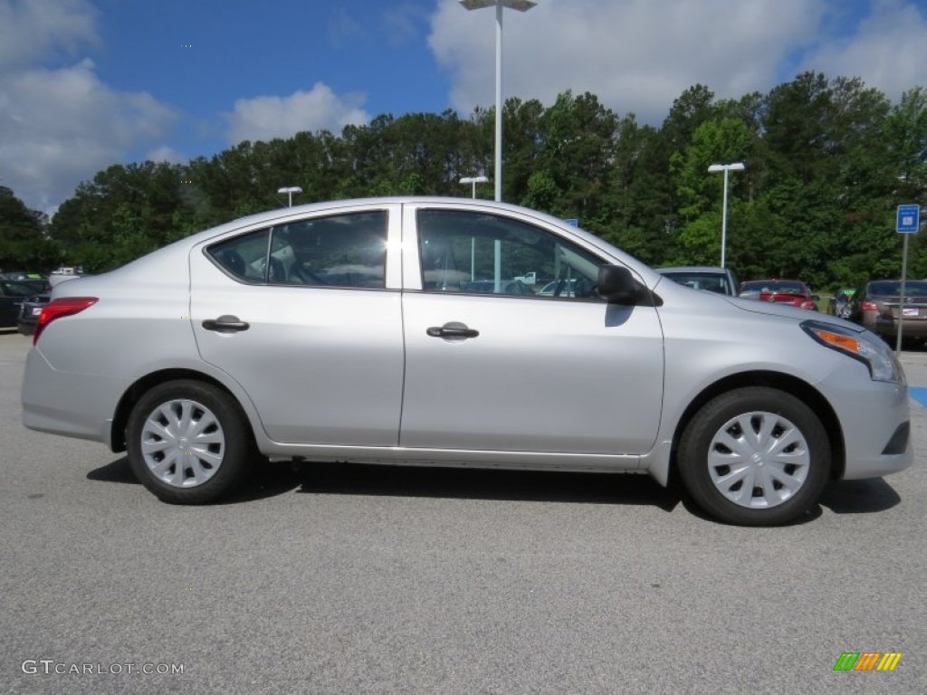 Brilliant Silver 2015 Nissan Versa 1.6 S Plus Sedan Exterior Photo #94337334