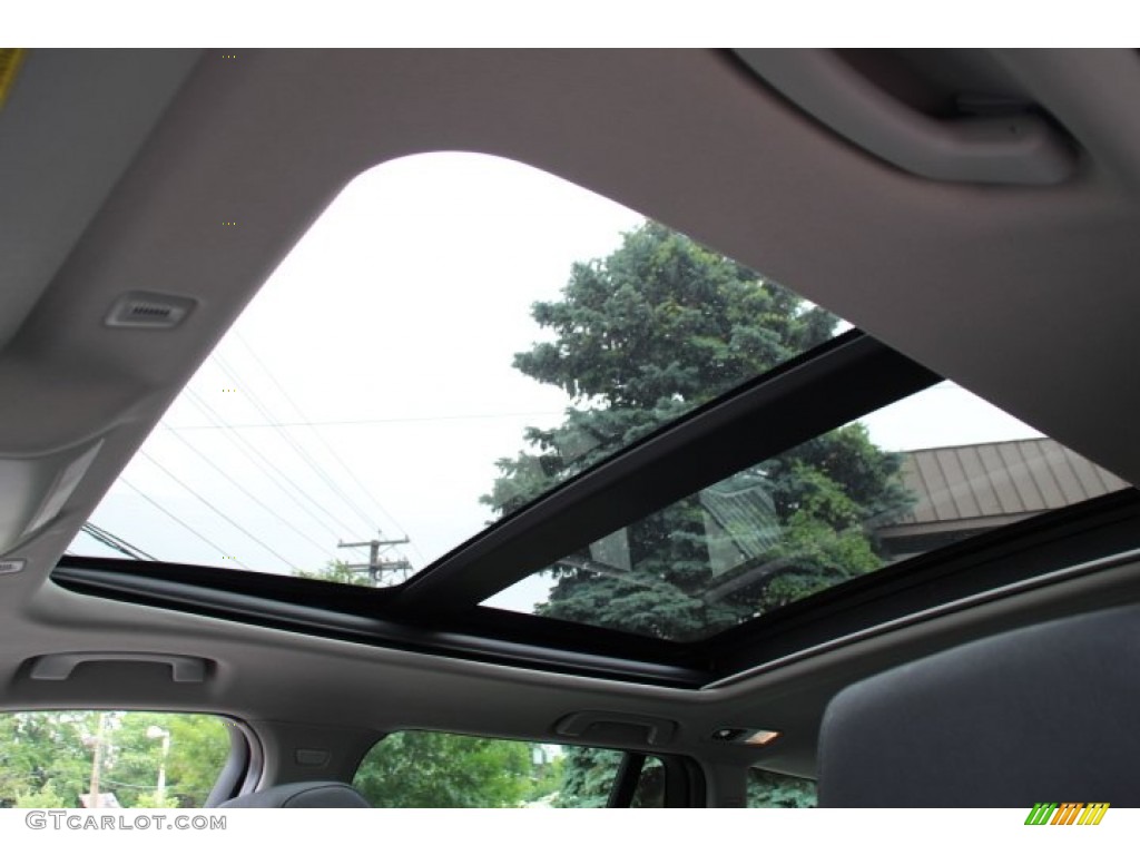 2014 BMW X3 xDrive28i Sunroof Photos