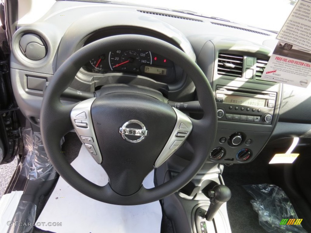 2015 Nissan Versa 1.6 S Plus Sedan Charcoal Steering Wheel Photo #94340389