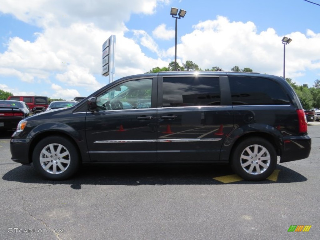 2014 Town & Country Touring - Maximum Steel Metallic / Black/Light Graystone photo #4