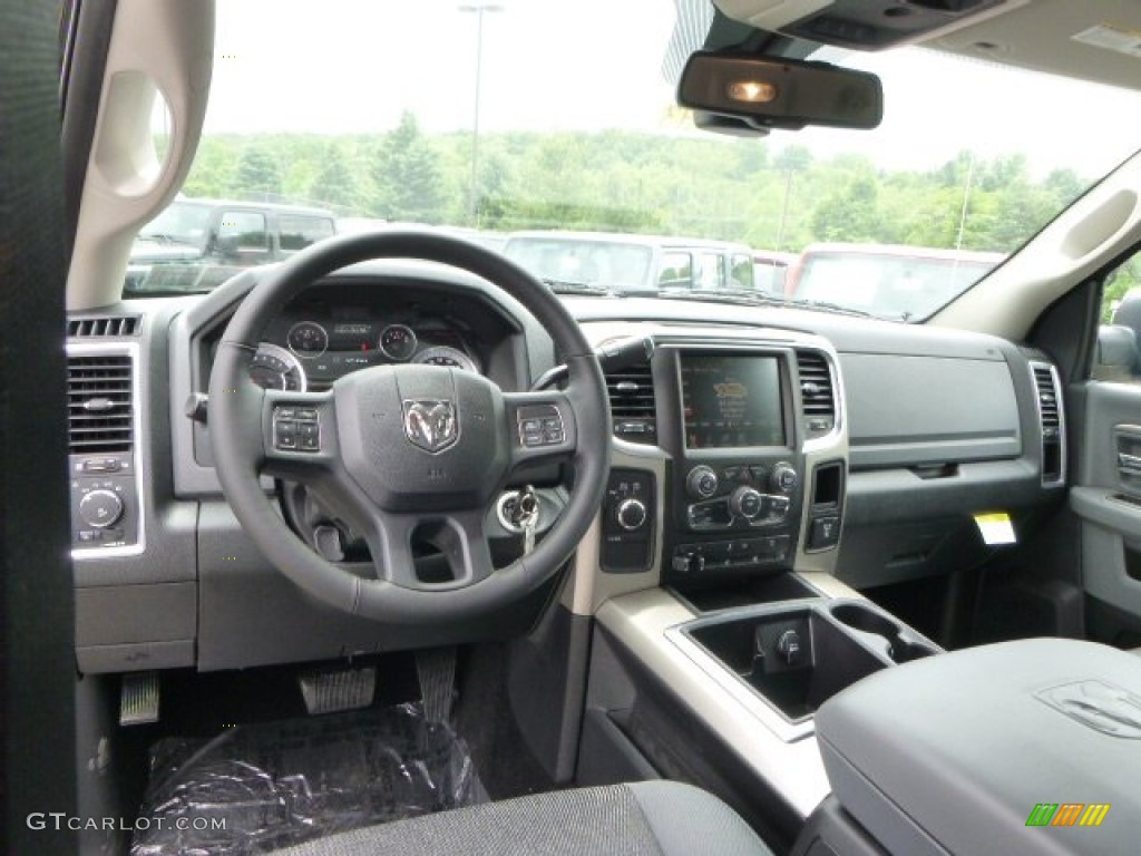Black/Diesel Gray Interior 2014 Ram 2500 SLT Crew Cab 4x4 Photo #94342914