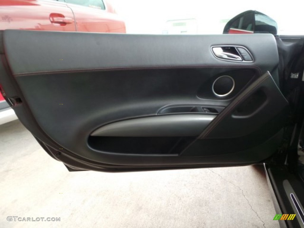 2011 Audi R8 5.2 FSI quattro Door Panel Photos