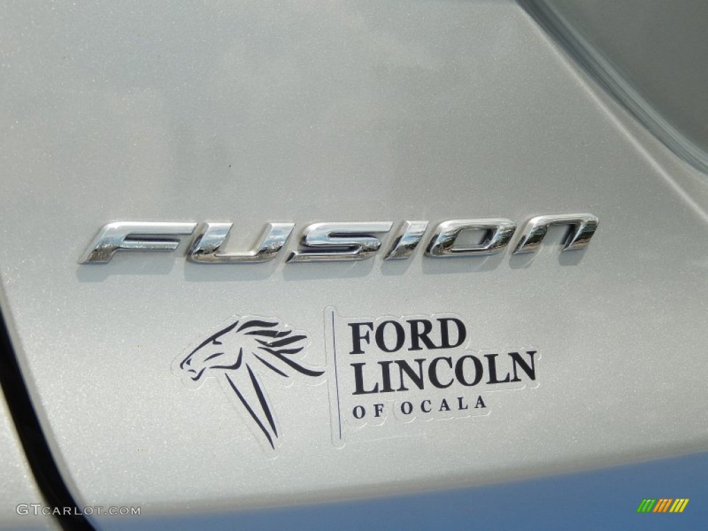 2013 Fusion SE - Ingot Silver Metallic / Charcoal Black photo #9