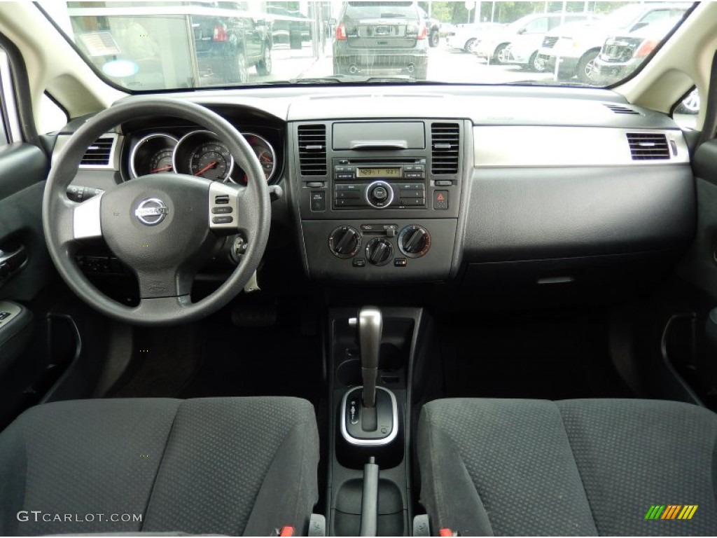 2011 Nissan Versa 1.8 S Hatchback Charcoal Dashboard Photo #94350654