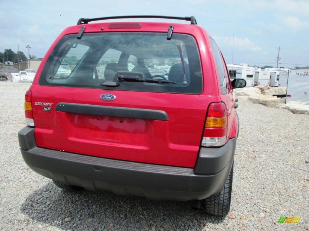 2001 Escape XLS V6 4WD - Bright Red Metallic / Medium Graphite Grey photo #23