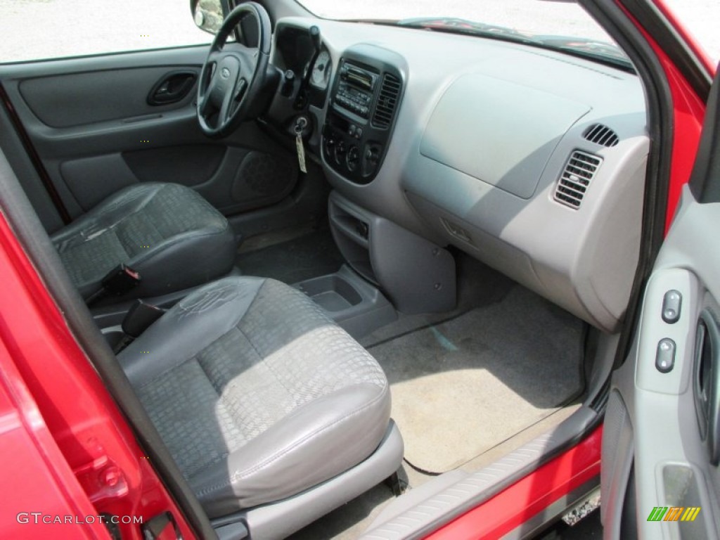 2001 Escape XLS V6 4WD - Bright Red Metallic / Medium Graphite Grey photo #25