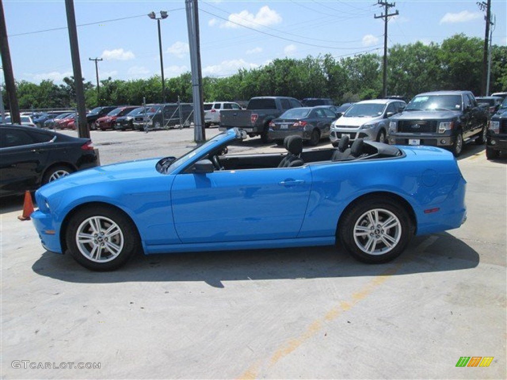 2013 Mustang V6 Convertible - Grabber Blue / Charcoal Black photo #4