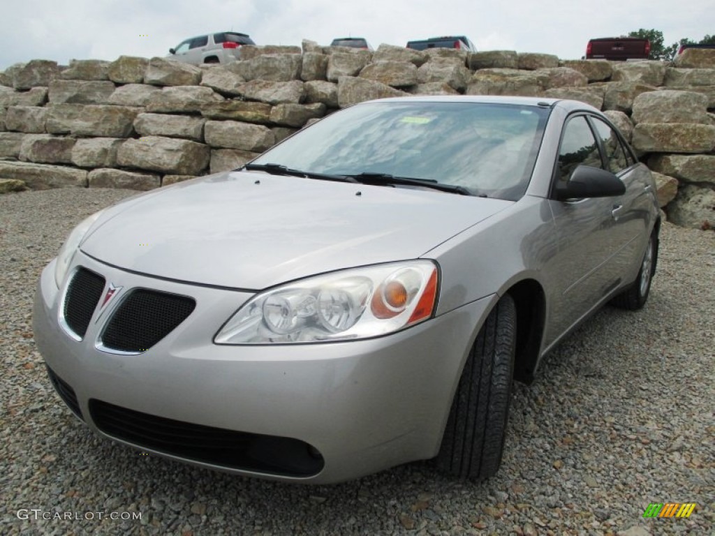 2005 G6 Sedan - Liquid Silver Metallic / Ebony photo #2