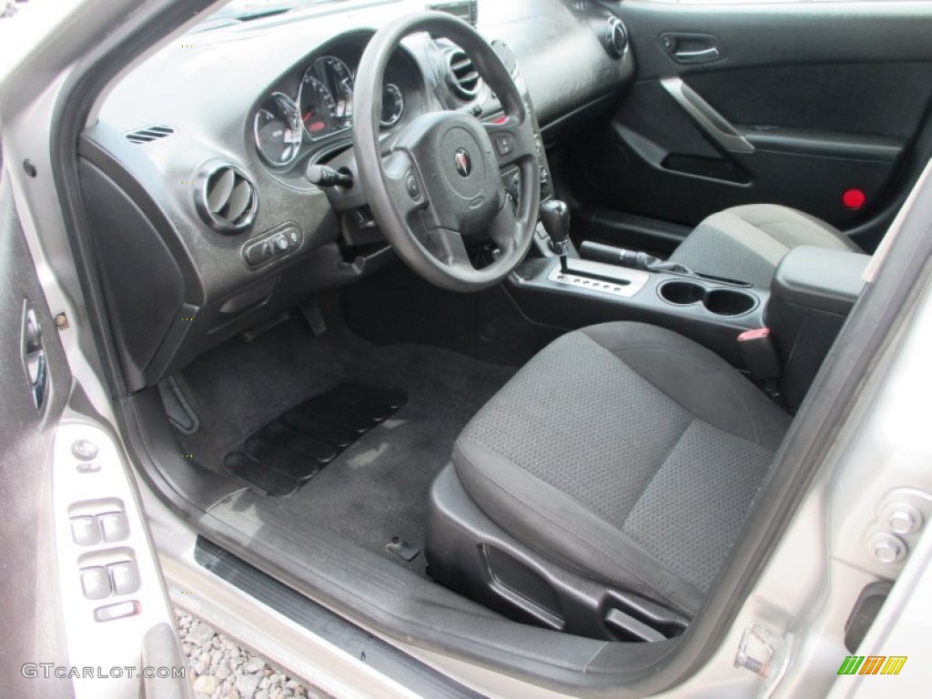 Ebony Interior 2005 Pontiac G6 Sedan Photo #94353543
