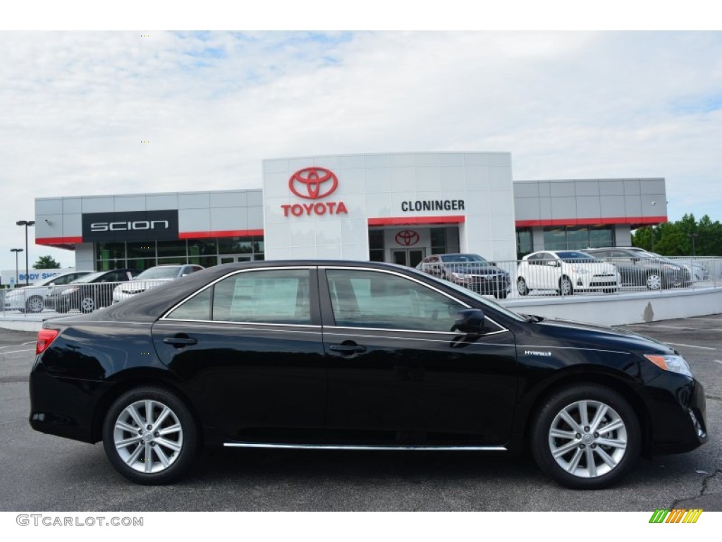 2014 Camry Hybrid XLE - Attitude Black Metallic / Ash photo #2