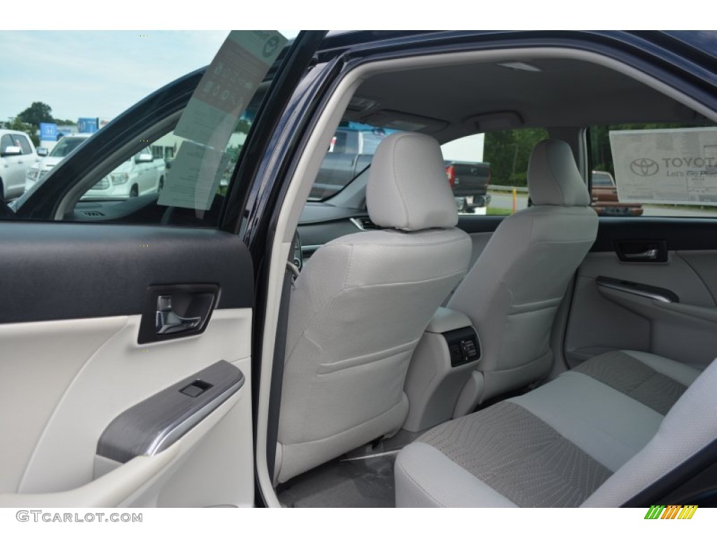 2014 Camry Hybrid XLE - Attitude Black Metallic / Ash photo #8