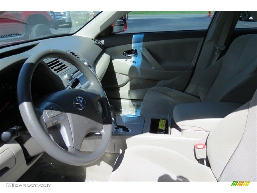 2010 Camry LE - Barcelona Red Metallic / Bisque photo #11