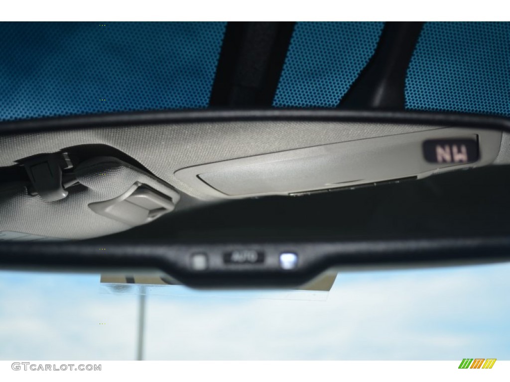 2014 Camry Hybrid XLE - Attitude Black Metallic / Ash photo #21