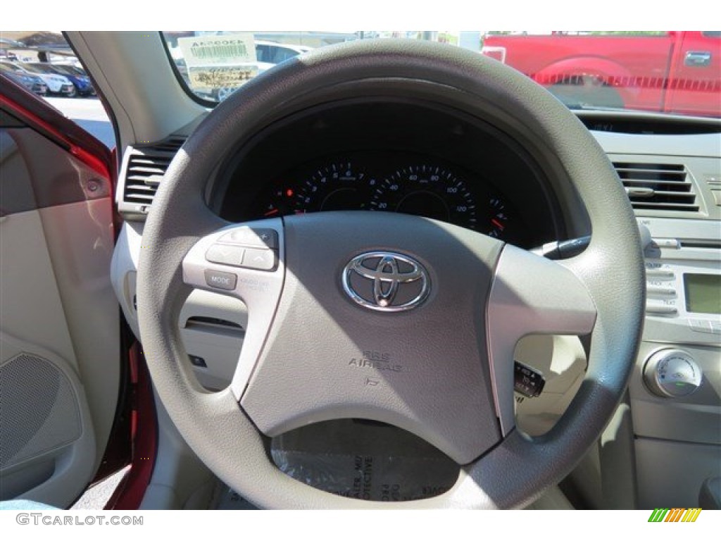 2010 Camry LE - Barcelona Red Metallic / Bisque photo #17